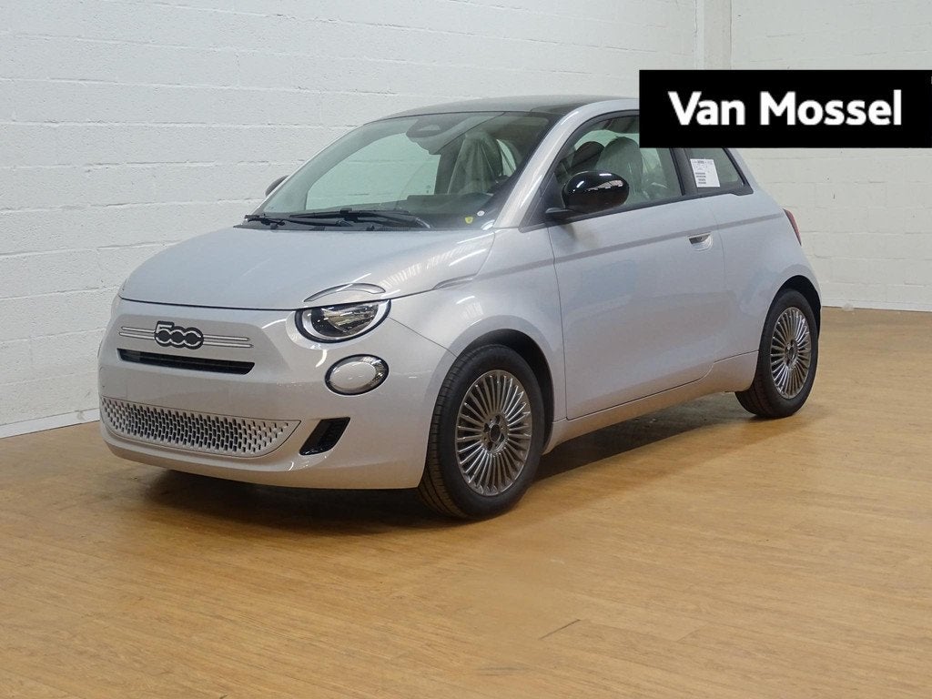 Fiat 500 1.0 Hybrid 48kW ICON, Auto's, Fiat, Voorwielaandrijving, 4 zetels, Stof, Gebruikt
