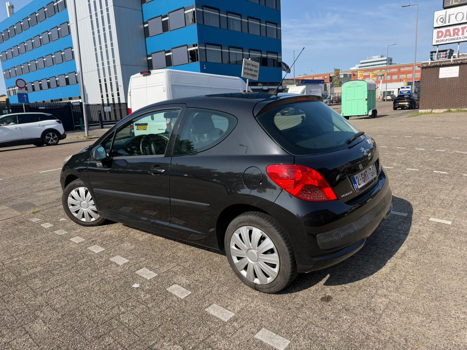 Peugeot 207 – 1.4 benzine - 3 doors - good condition, Auto's, Peugeot, Zwart, Handgeschakeld, 3 deurs, Te koop