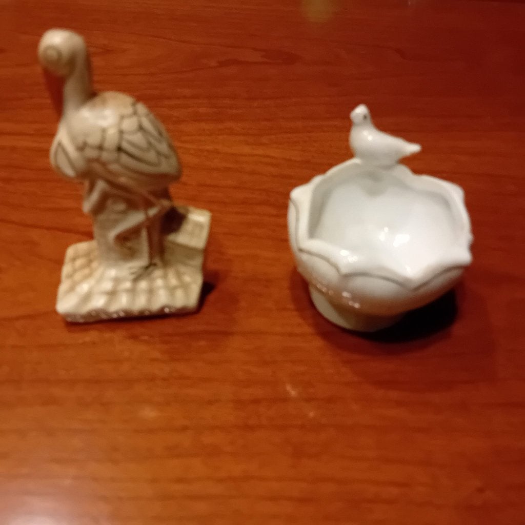 Ensemble de 2 figurines décoratives en porcelaine, Maison & Meubles, Accessoires pour la Maison | Autre, Vintage, Beige, Comme neuf