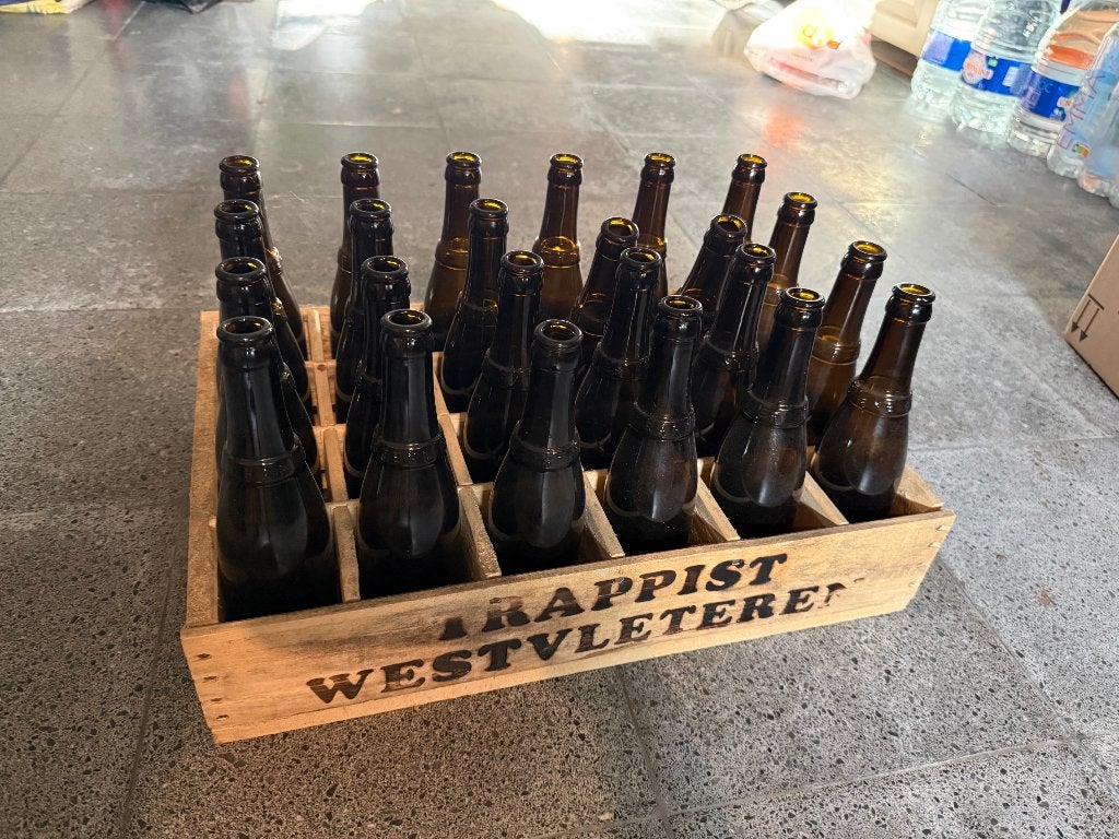 2 kluisjes Westvleteren + 48 lege flessen, Verzamelen, Ophalen, Gebruikt, Flesje(s), Overige merken
