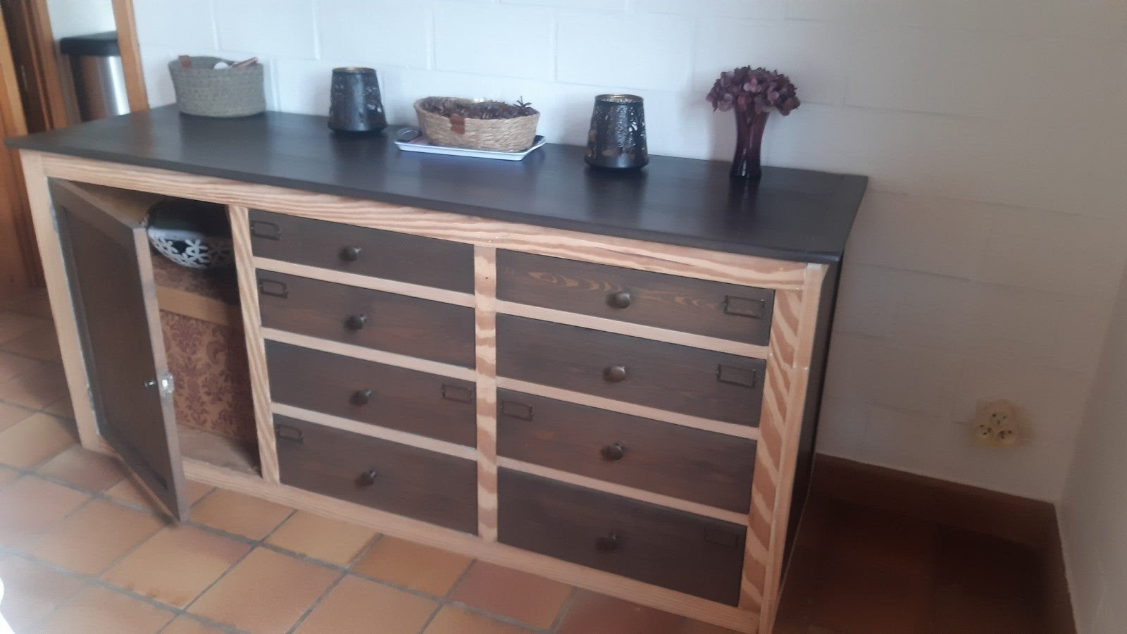Ancien meuble d'atelier., Avec tiroir(s), 25 à 50 cm, 150 à 200 cm, Comme neuf