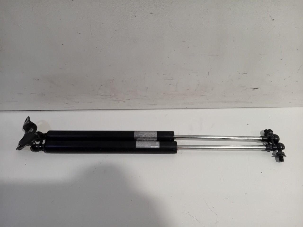 Gasdrukveerset achter Honda Jazz, Onderdelen@venauto.nl, Gebruikt, Ettenseweg 76, 4706 PB Roosendaal, The Netherlands, Herkomst onderdeel bekend