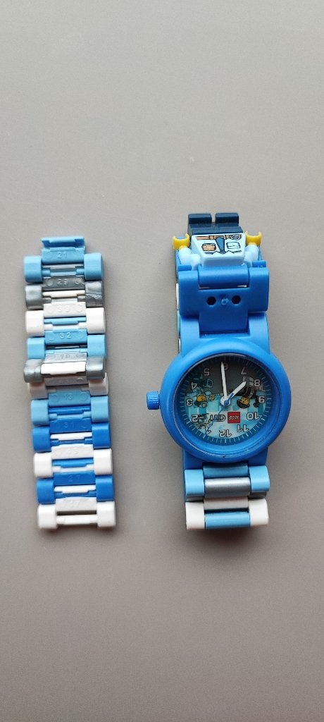 **53(30) LEGO kinderhorloge 6+   AAN ELK ERNSTIG BOD, Ophalen, Zo goed als nieuw, Blauw, Jongen of Meisje