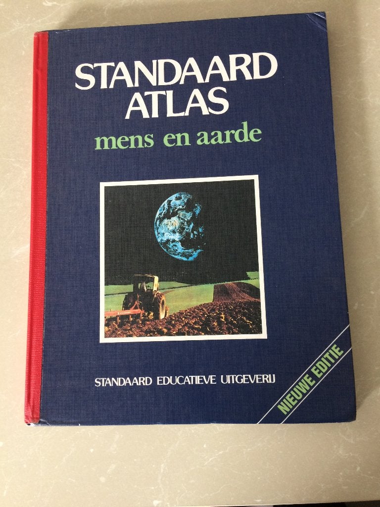 Standaard atlas ; mens en aarde, Ophalen, Gelezen