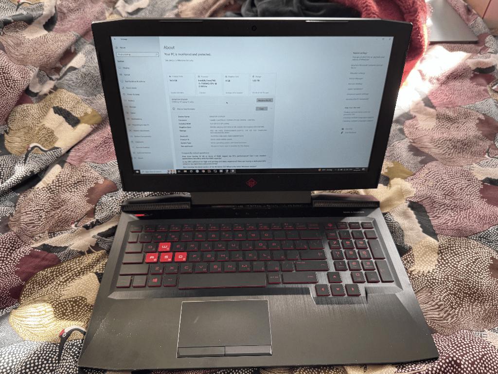 OMEN HP 15 gamelaptop (ce0xx), Computers en Software, Ophalen, Gebruikt, Met videokaart, 2 tot 3 Ghz