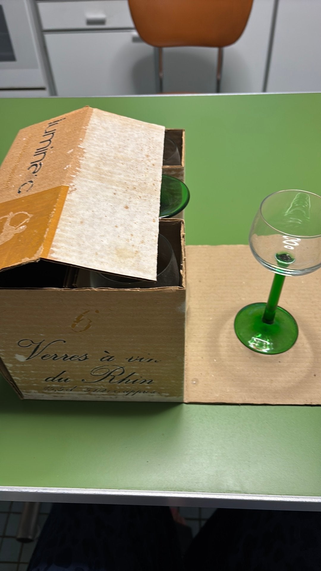 6 vintage Rijnwijnglazen in de originele doos, Verzamelen, Ophalen, Zo goed als nieuw