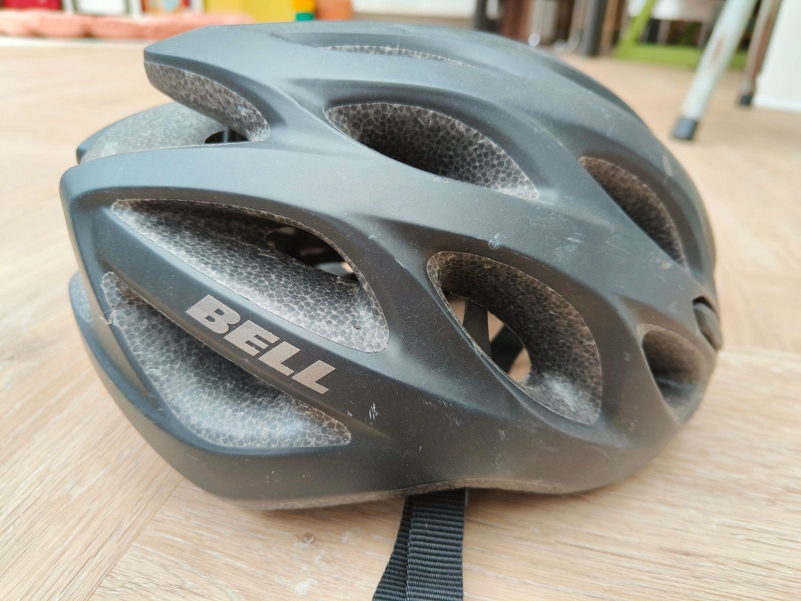Fietshelm Bell, Ophalen