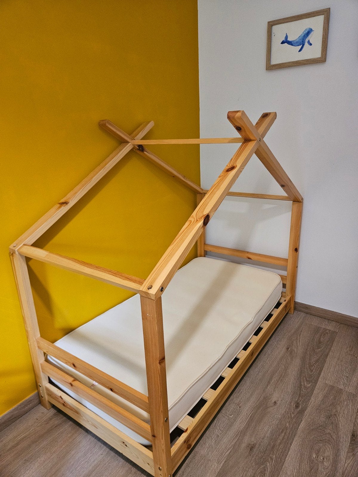 Lit cabane + matelas enfant, Enfants & Bébés, Chambre d'enfant | Lits, Enlèvement, Matelas