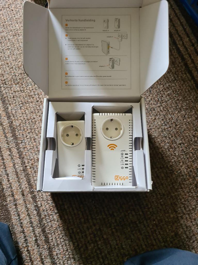 ziggo wifi booster set, Computers en Software, Ophalen of Verzenden, Zo goed als nieuw, Ziggo