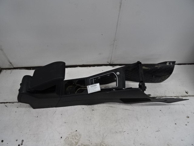 CONSOLE CENTRALE Volkswagen Golf VIII (CD1) (01-2019/-), Volkswagen, Mevr. I. Hauben, Utilisé, Rue de l'Espoir 34 34
4030  GRIVEGNÉE, BE