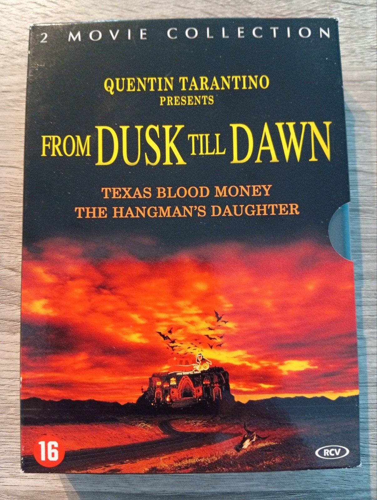 Coffret DVD d'horreur From Dusk Till Dawn 2 et 3 Quentin Tar, CD & DVD, DVD | Horreur, Enlèvement ou Envoi, Anglais, Vampires ou Zombies
