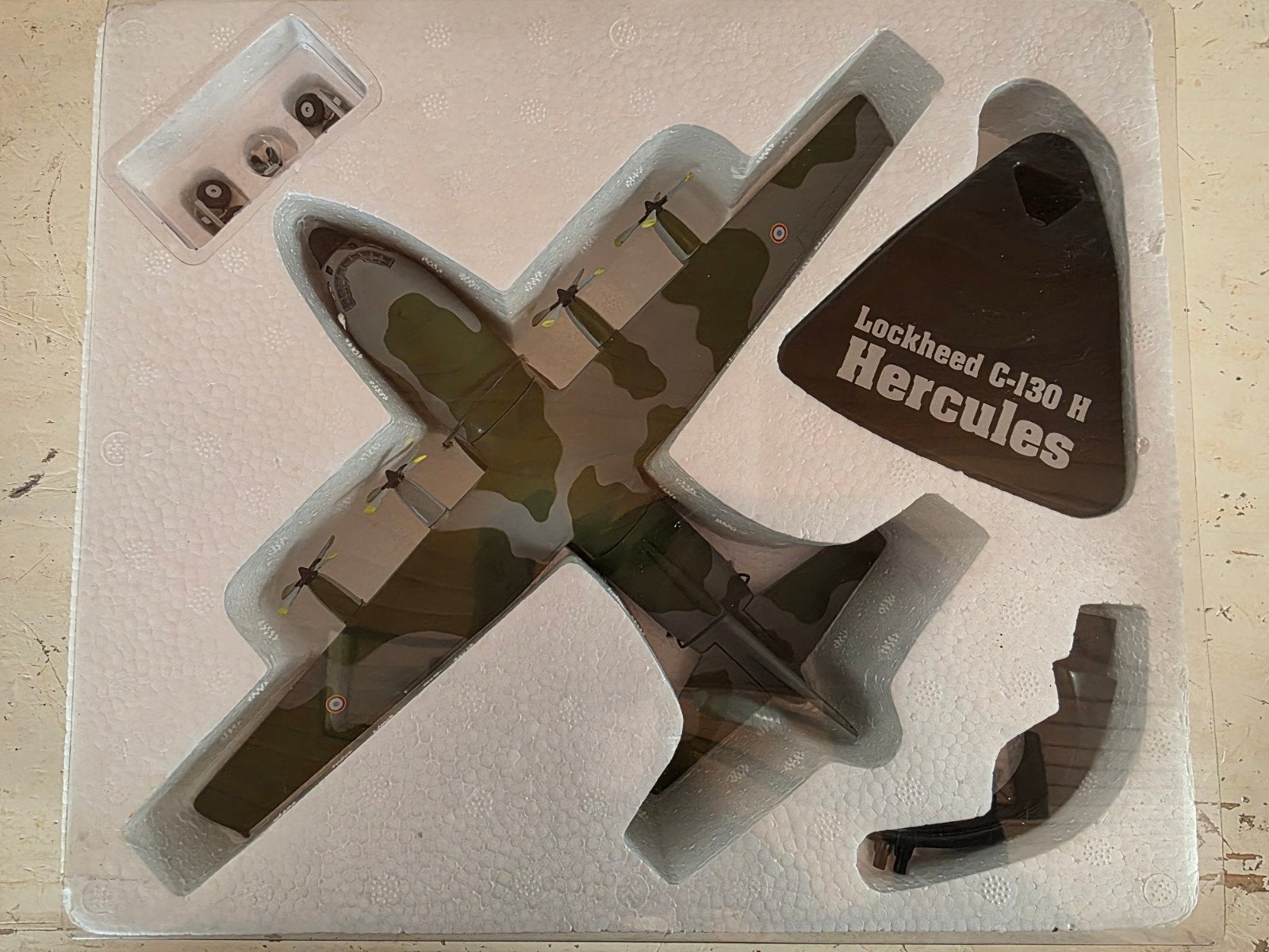 Maquette d'avion Lockheed C-130 H Hercules Atlas Editions, Hobby & Loisirs créatifs, Modélisme | Avions & Hélicoptères, Neuf, Avion