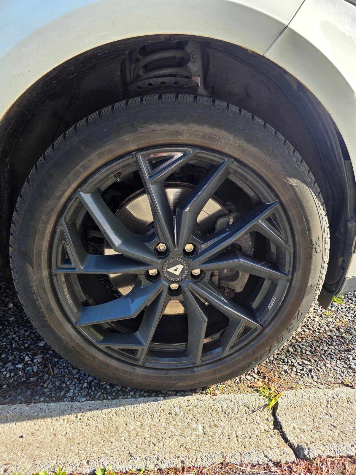 4 roues hiver 20 Pirelli Scorpion 235/50 R20 jantes 5×108, Autos : Pièces & Accessoires, Enlèvement, 20 pouces, Pneu(s)