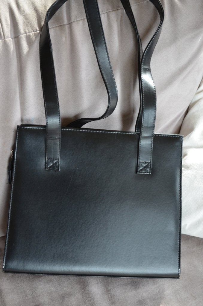 handtas Daniel Ray / zwart, Bijoux, Sacs & Beauté, Sacs | Sacs Femme, Enlèvement, Utilisé, Noir, Sac à main