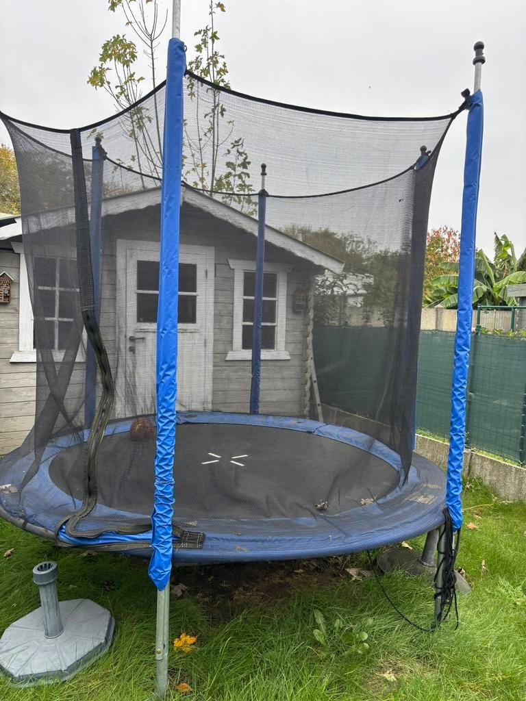 Trampoline, Enlèvement, Utilisé