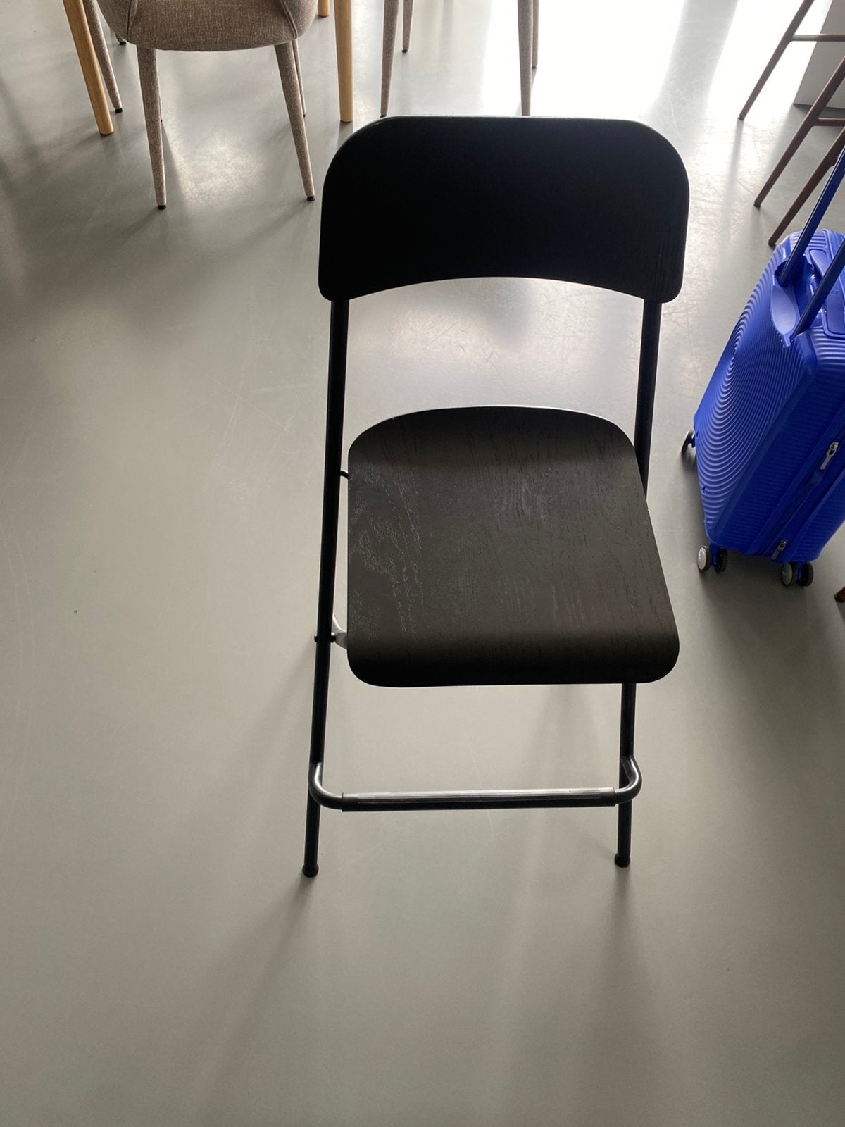 8 Chaise pliable bar noir, Avec repose-pieds, Comme neuf, Enlèvement, Bois