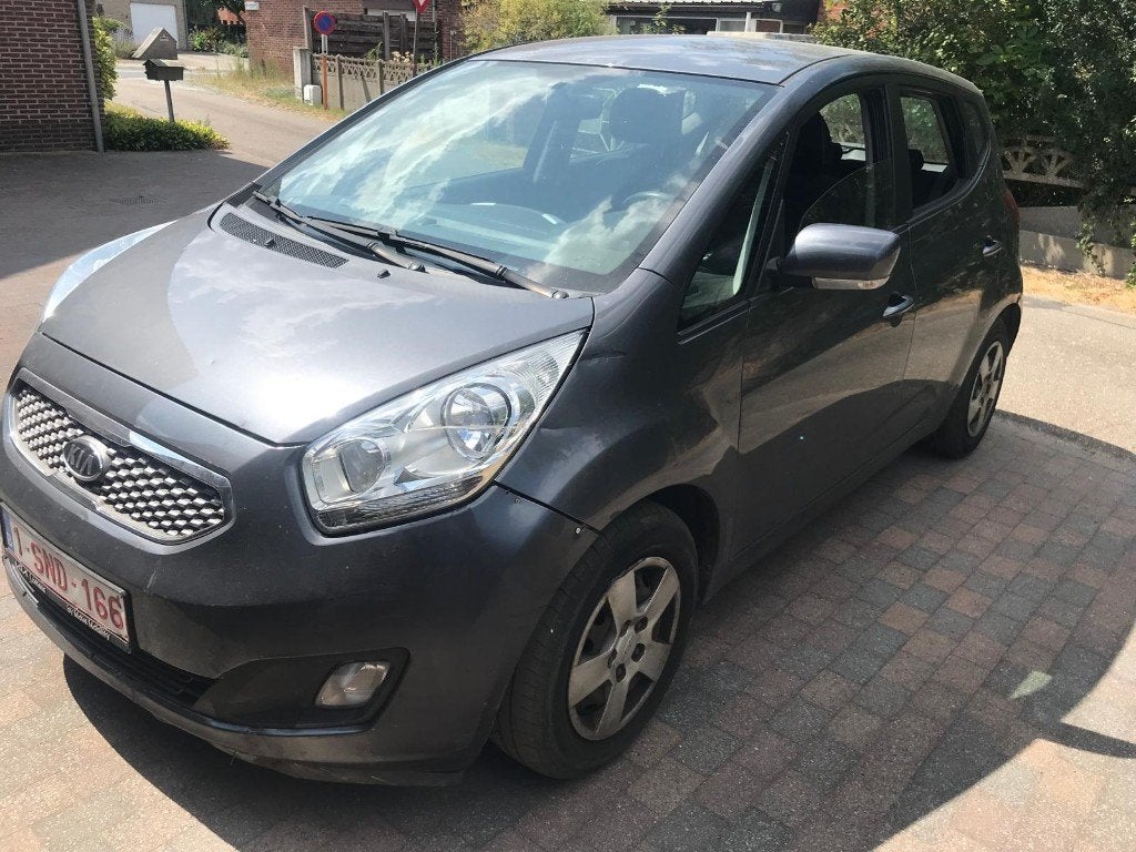 KIA VENGA CERATO 1,5 crdi 05/2011 99.727 km airco/trekhaak, Auto's, Kia, Stof, Grijs, Particulier, 1582 cc