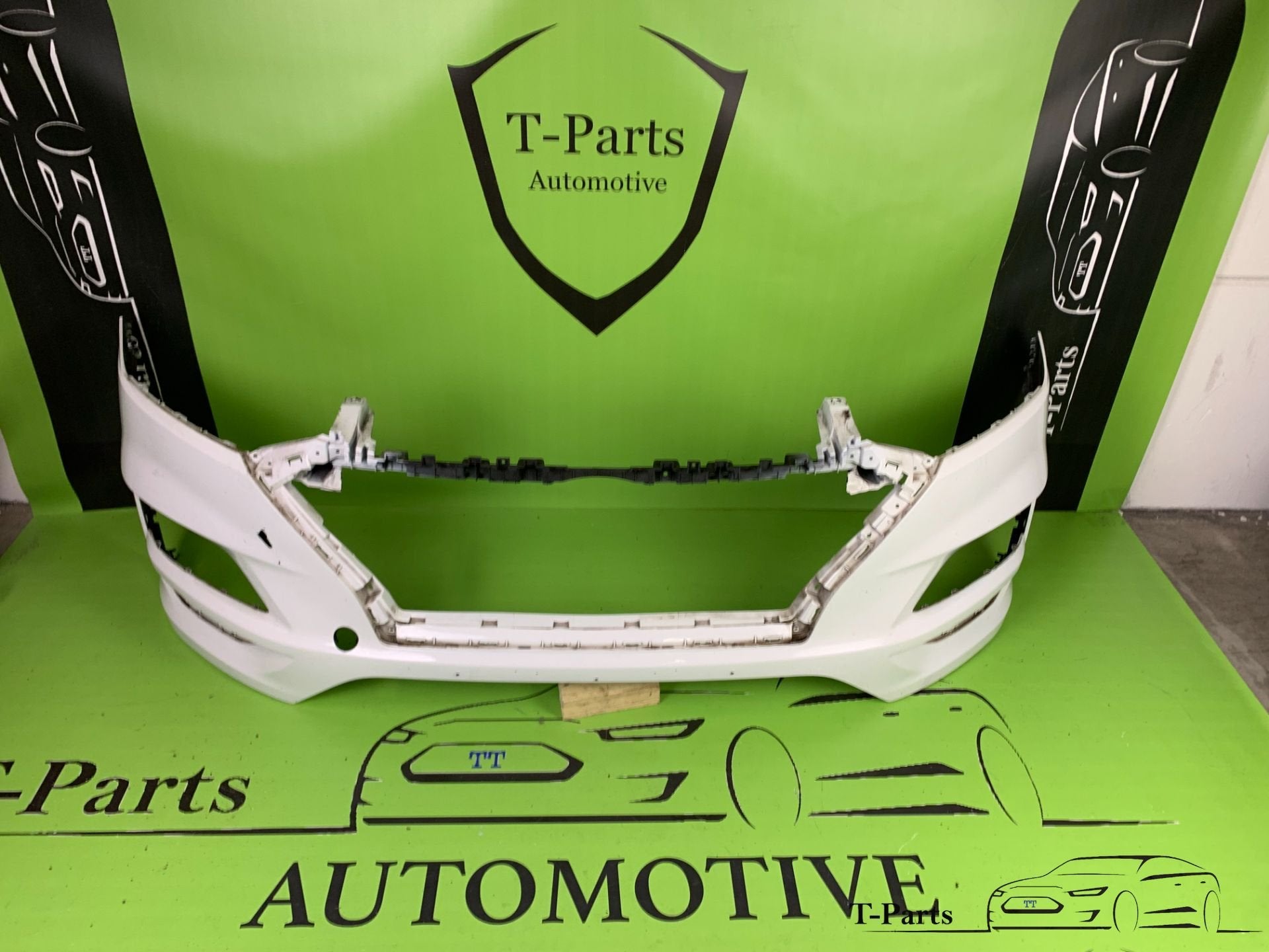 hyundai tucson voorbumper bumper 86511d7500, Info@fabrikant.eu, Bumper, Hyundai, Fabrikantstraat 1
1000 AA  Amsterdam