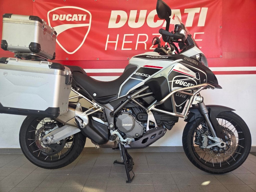 Multistrada 1200 Enduro, Motoren, 2 cilinders, 1198 cc, Motorrijbewijs A, Meer dan 35 kW