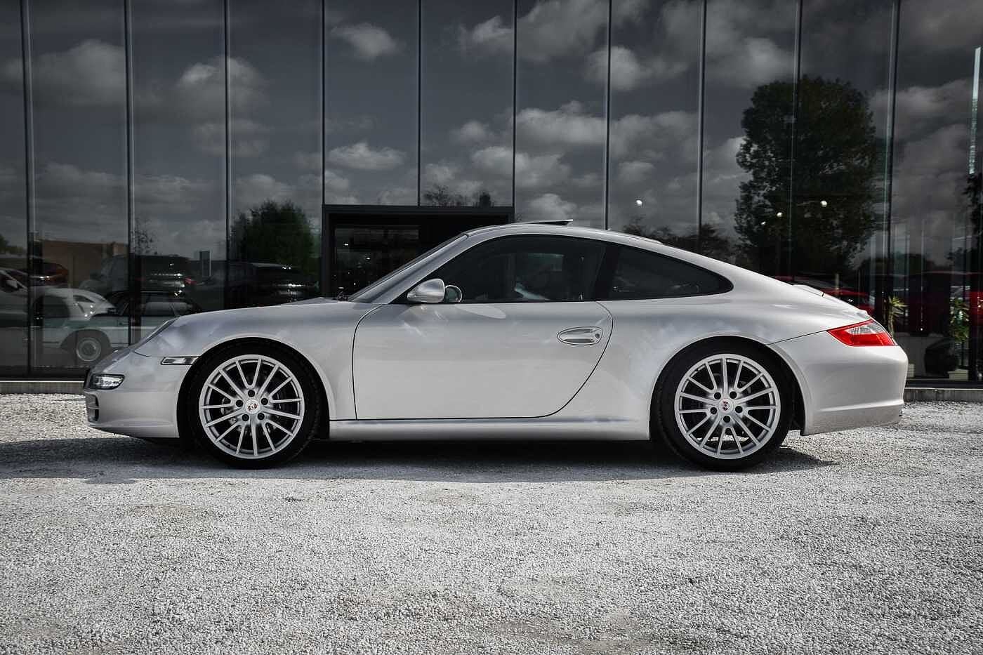 Porsche 911 997 3.6i Coupé Manual Sunroof BOSE Heated seats, Auto's, 4 zetels, Gebruikt, Zwart, Leder