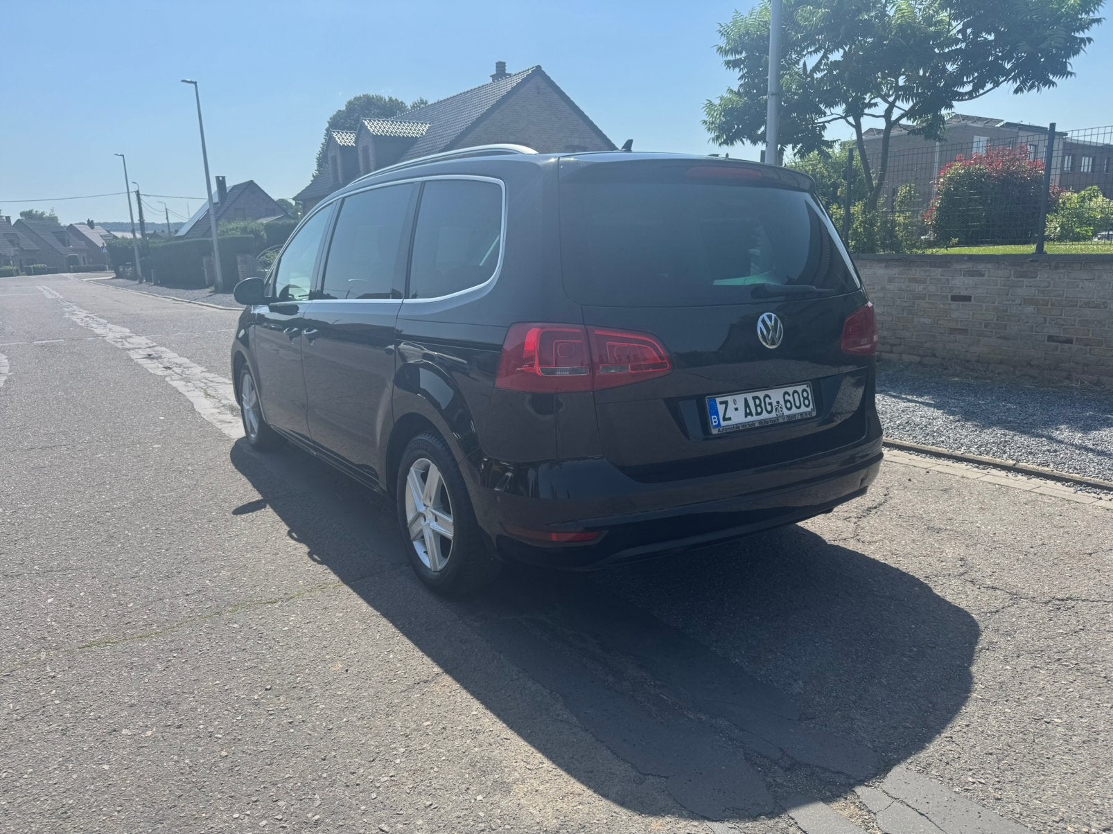 VS SHARAN 2.0 TDI 2013 210000KM 7 PLACES XENON PANORAMIQUE, Auto's, Zwart, Zwart, Particulier, Panoramadak