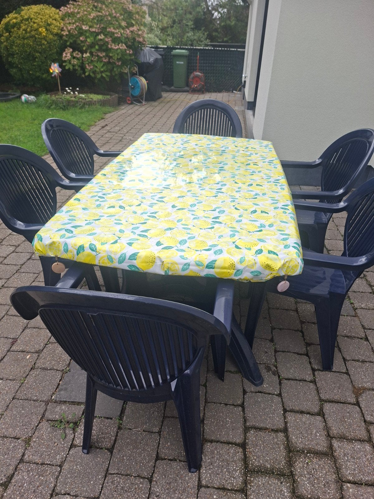 tuintafel met 6 stoelen, Ophalen