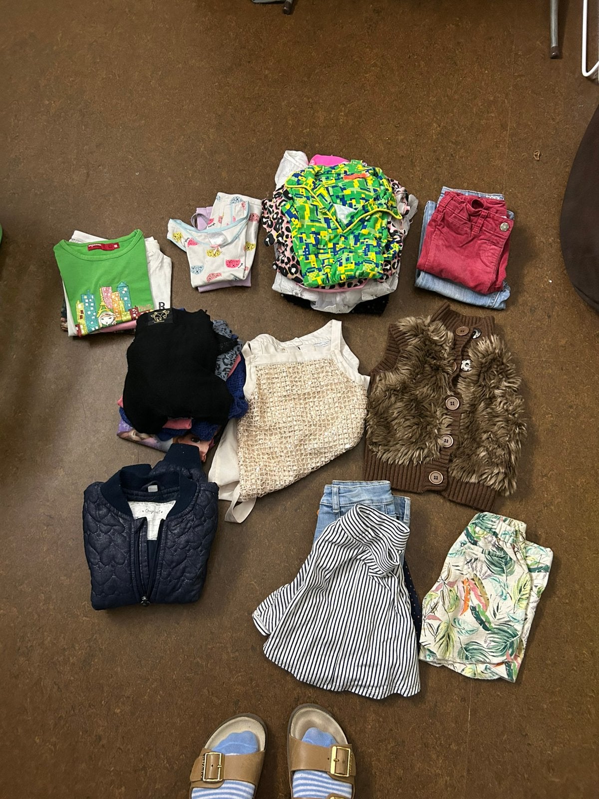 24 stuk meisjes kleren maat 110/ 116, Enlèvement, Utilisé, Taille 110