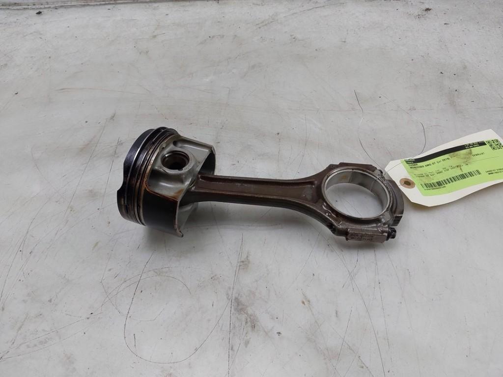 PISTON Mercedes-Benz AMG GT (C190) (01-2014/-), Autos : Pièces & Accessoires, Moteurs & Accessoires, Mercedes-Benz, Utilisé