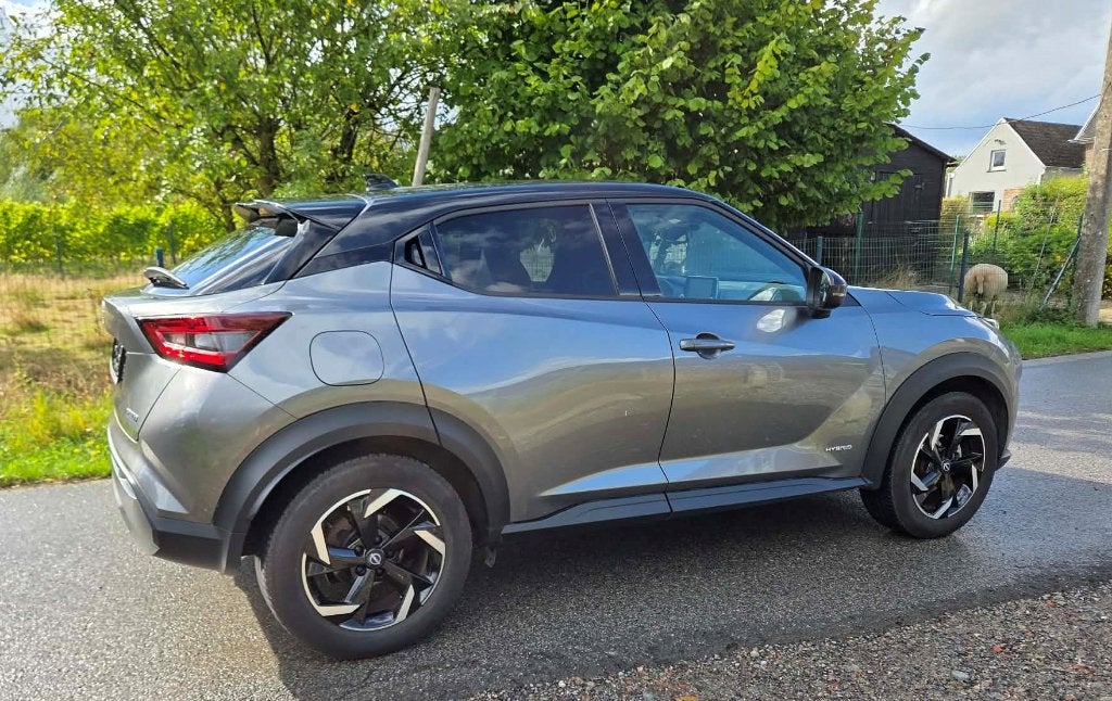 Nissan Juke 1.6 Hybrid N-connecta*1st eig*Zetelverwarming, Autos, Nissan, Argent ou Gris, Achat, Euro 6, Entreprise