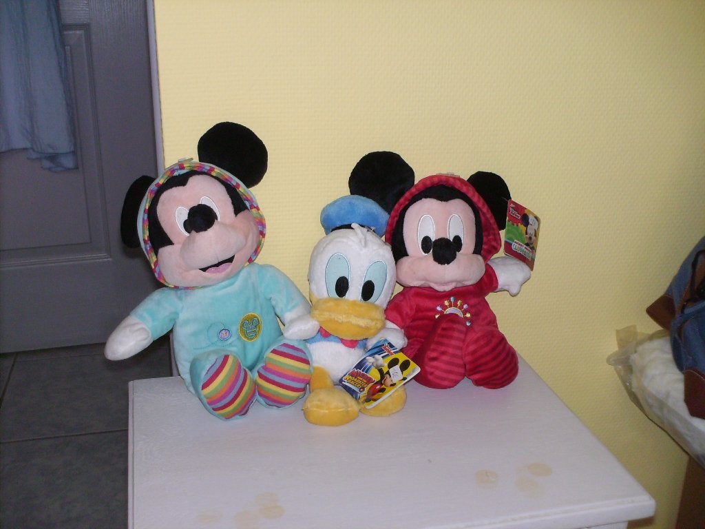 a vendre jouet peluche, Neuf, Avec étiquette, Autres marques, Moyen (20 à 80 cm)