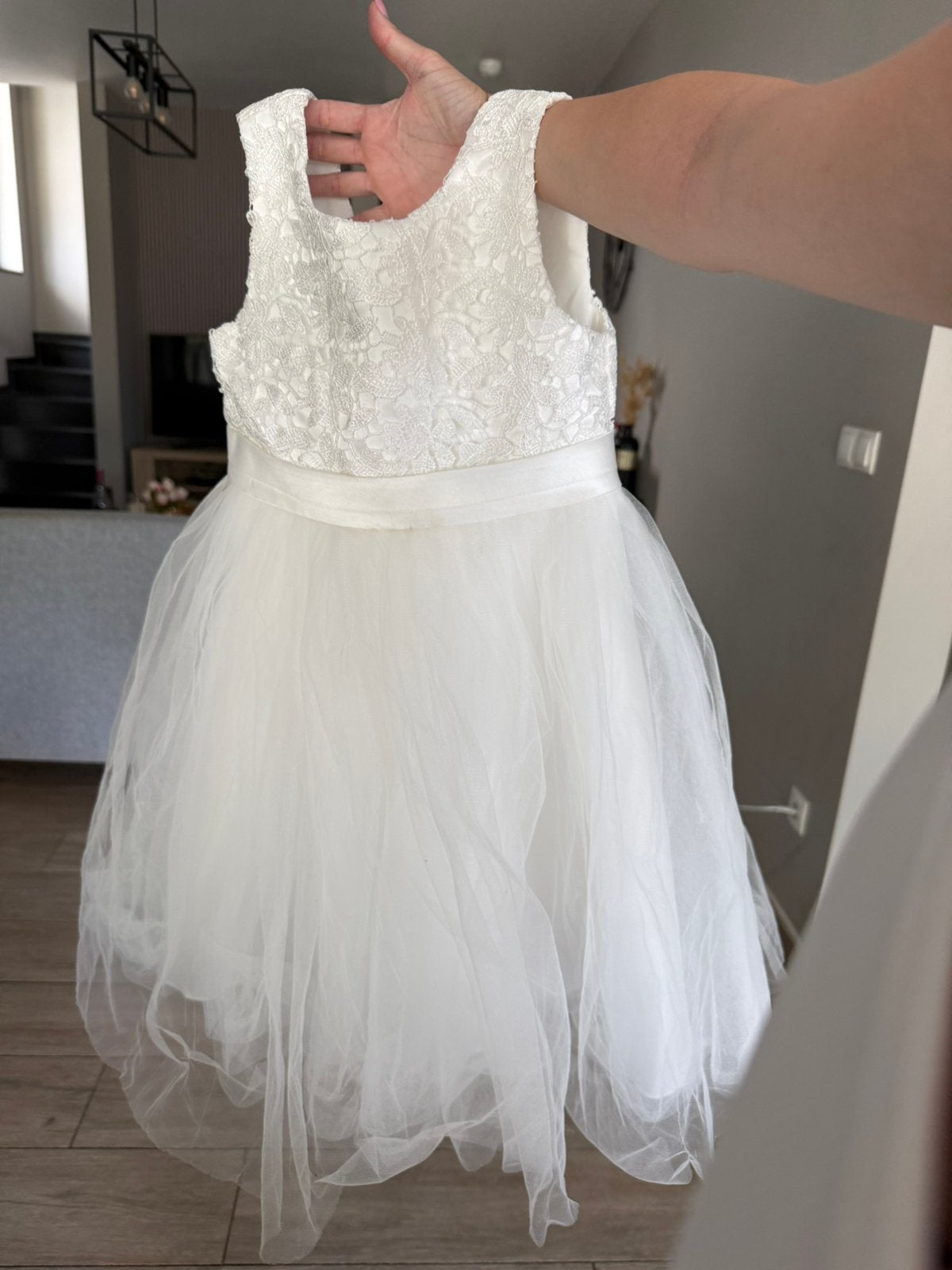 Wit bloemenmeisjes jurk, Kleding | Dames, Trouwkleding en Trouwaccessoires, Zo goed als nieuw, Wit, Ophalen