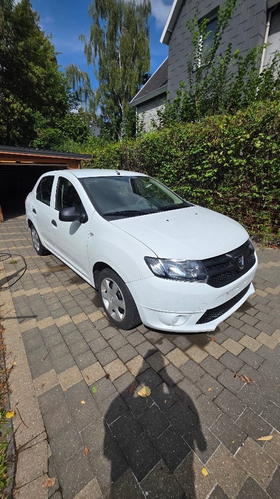 Dacia logan, Autos, Particulier, Tissu, 55 kW, 4 cylindres