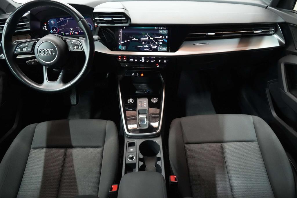 Audi A3 Sportback 30 TFSI S-Line Automaat Benzine, Autos, Audi, https://public.car-pass.be/vhr/a68a751d-90c1-48d6-8acf-03cda1f7b4db