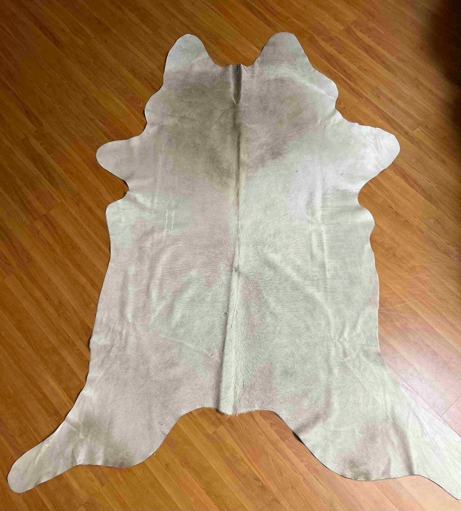Cuir de vachette beige écru 200/140 cm, Enlèvement ou Envoi, Utilisé