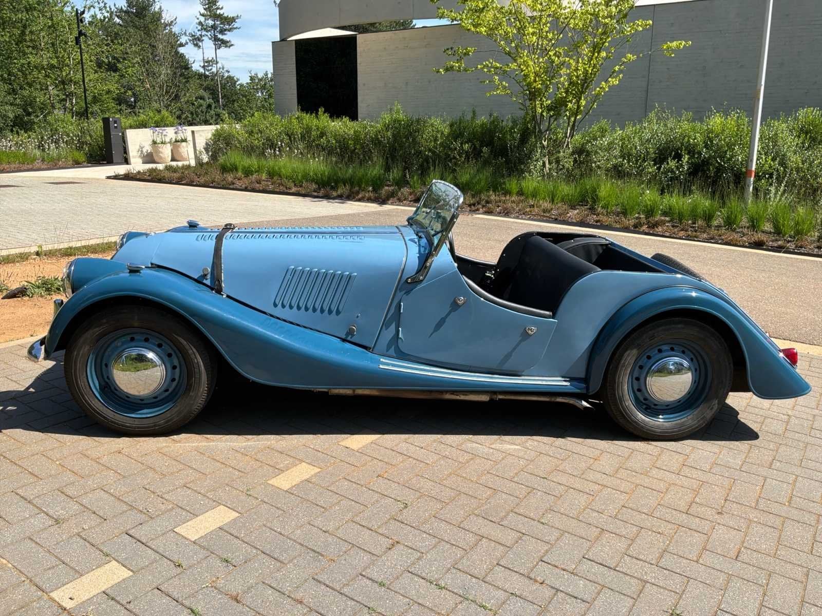 Morgan - 4/4 Série II - Voiture Classique, Achat, Entreprise, Autre carrosserie, Essence