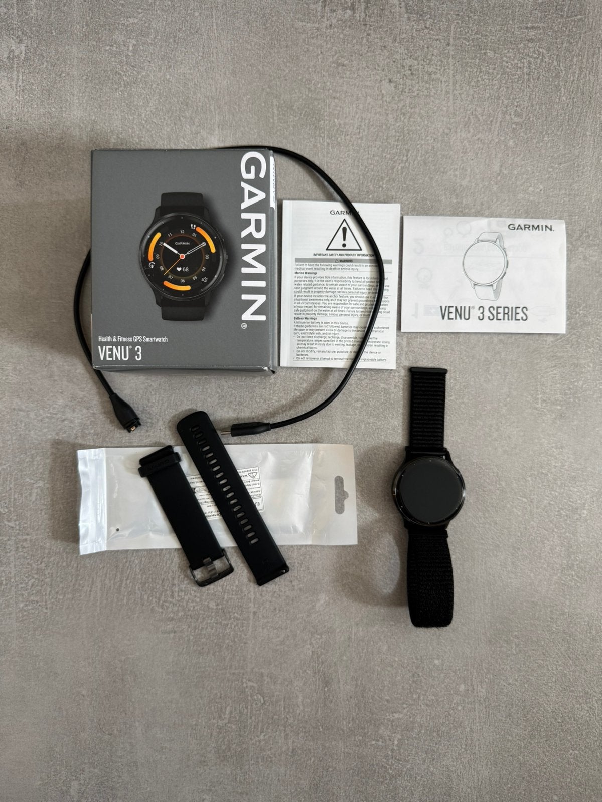 Montre Garmin Venu 3, Étanche, Avancer d'un pas, Comme neuf, Enlèvement