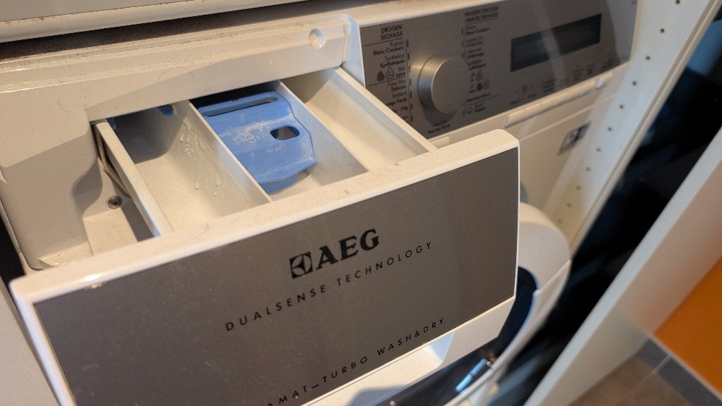 AEG Lavamat Turbo – Was-droogcombinatie (8kg/6kg), 6 à 8 kg, Enlèvement, Utilisé, 85 à 90 cm