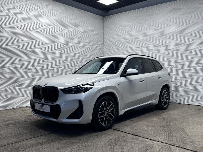 BMW X1 18i*AUT*M-SPORT*M-ONDERSTEL*ZTLVRW.*LED*, Auto's, 136 pk, Wit, Bedrijf, https://public.car-pass.be/vhr/07fbdf13-adef-4e49-92aa-b6845e051f75
