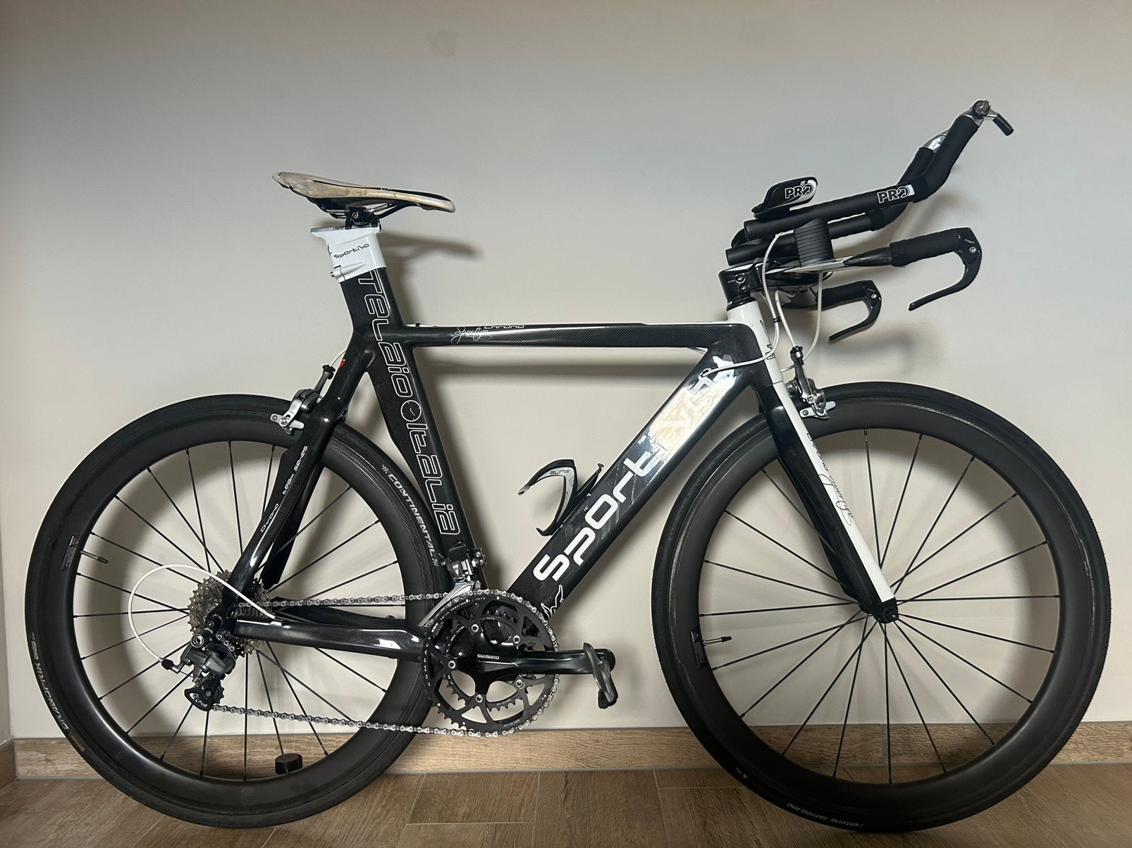 Vélo de triathlon - Vélo de CLM SPORTIVO, complet avec roues, Autres marques, Frein sur jante, Comme neuf, Enlèvement
