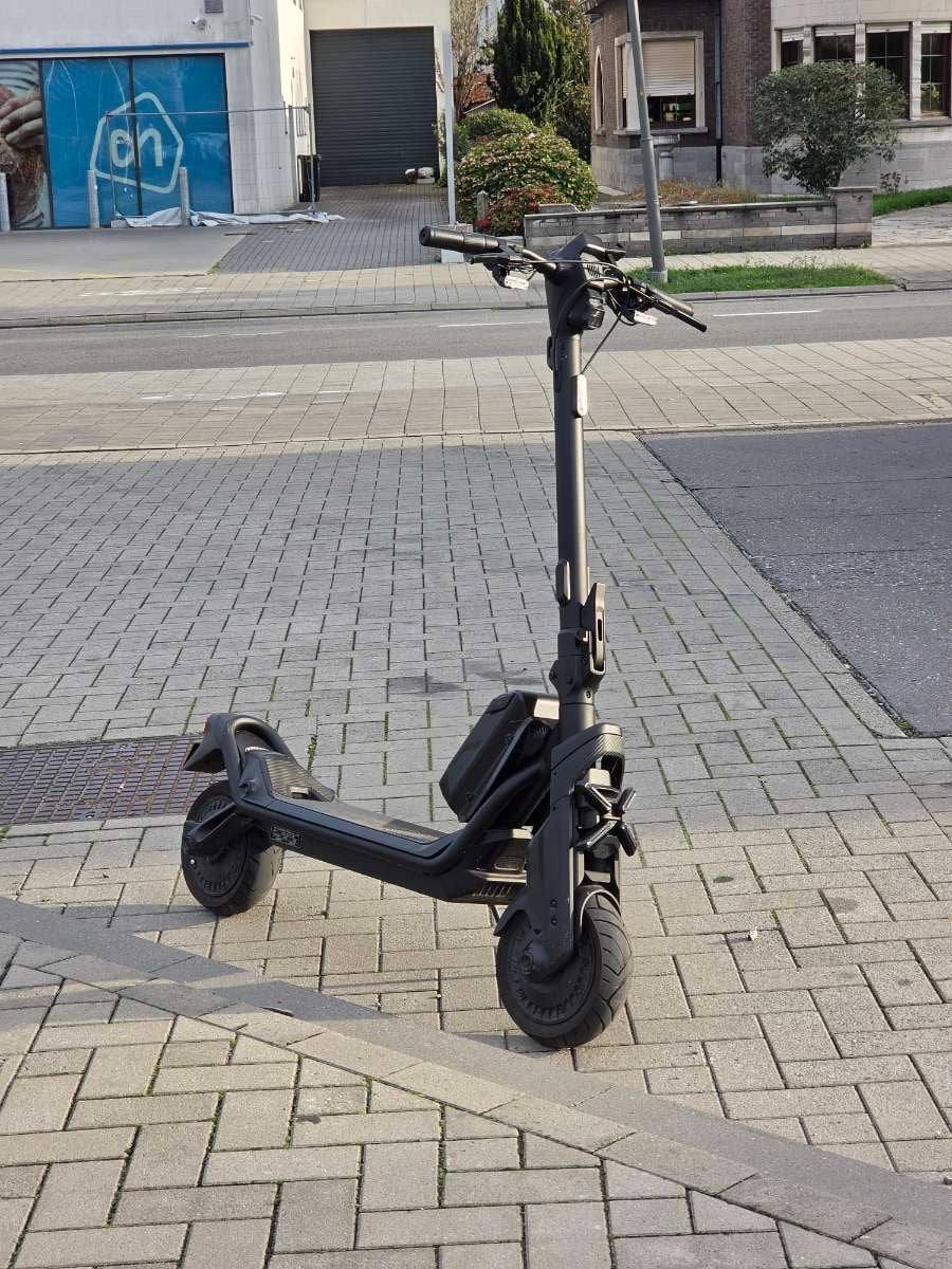 Custom Ninebot gt3 pro, Fietsen en Brommers, Ophalen, Gebruikt, Elektrische step (E-scooter)