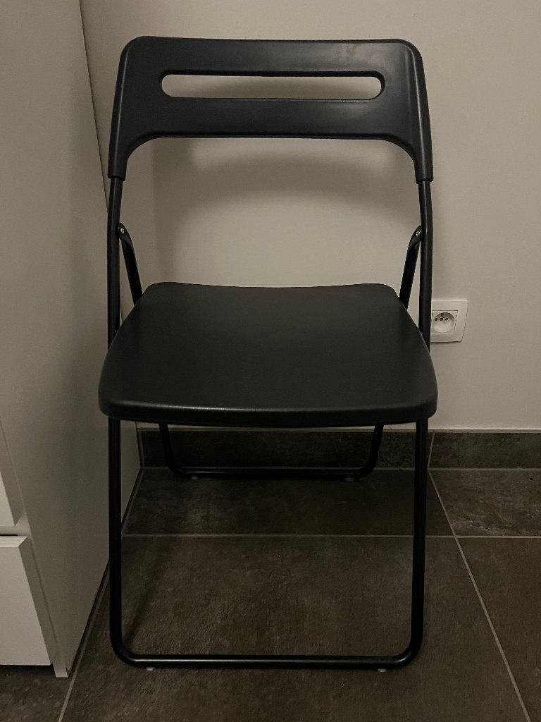 4 black foldable chair 50% of original price, Ophalen, Kunststof, Zwart, Nieuw
