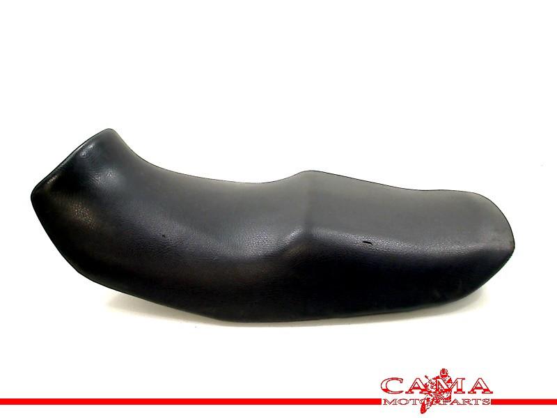 SIEGE COMPLET Honda CB 250 (01-1970/-), Motos, Dhr. S. di Majo, Utilisé, Info@cama-motorparts.nl, P.J. Troelstraweg 8 8
3144 CX  MAASSLUIS, NL