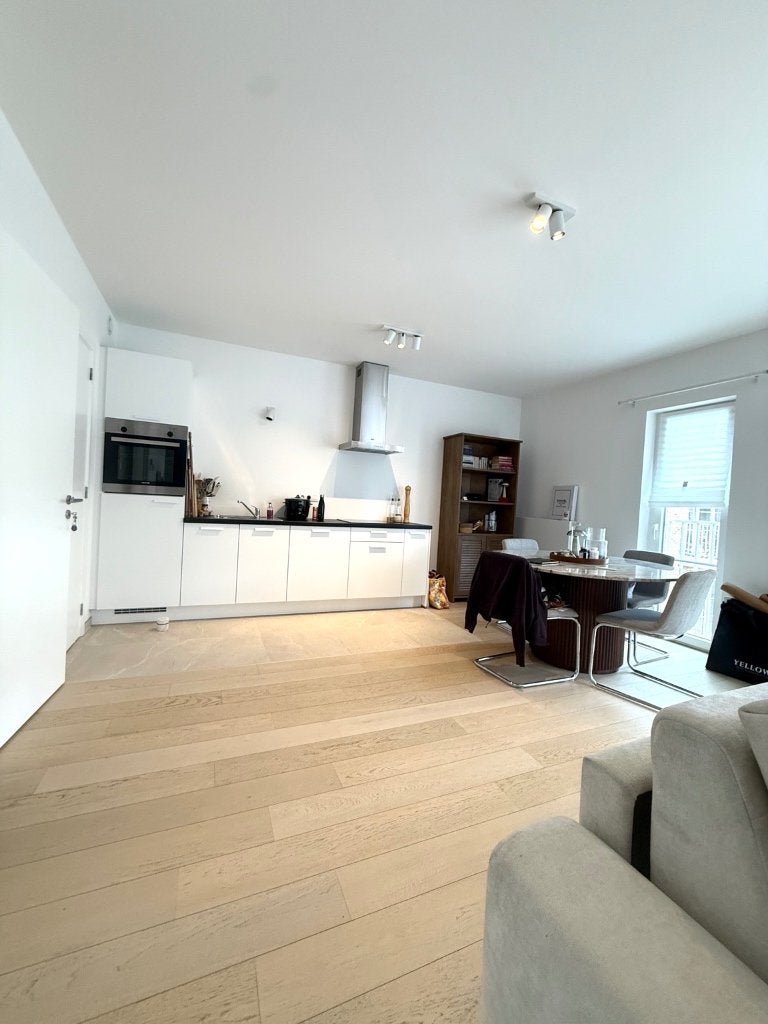 Studio à louer – Court-Saint-Étienne, 50 m² ou plus, Province du Brabant wallon