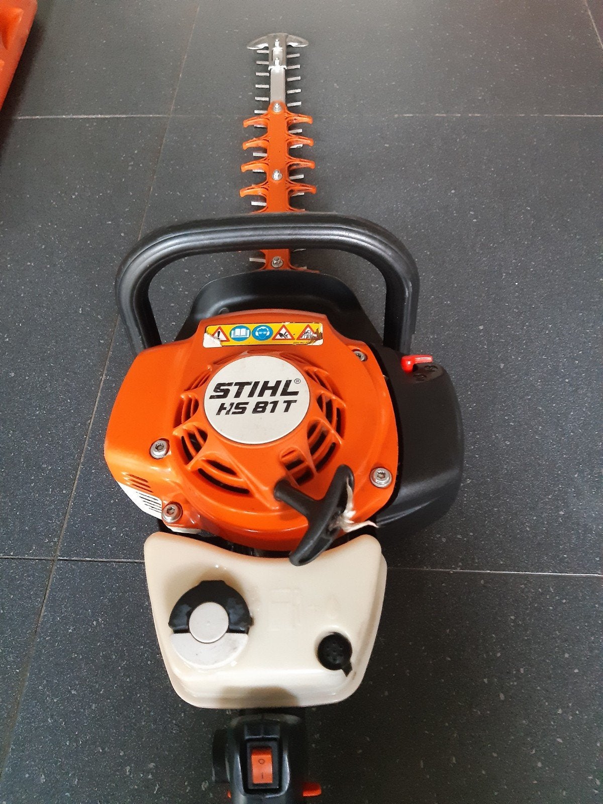 Stihl MS 81 T, Jardin & Terrasse, Enlèvement, Comme neuf, Essence, Stihl