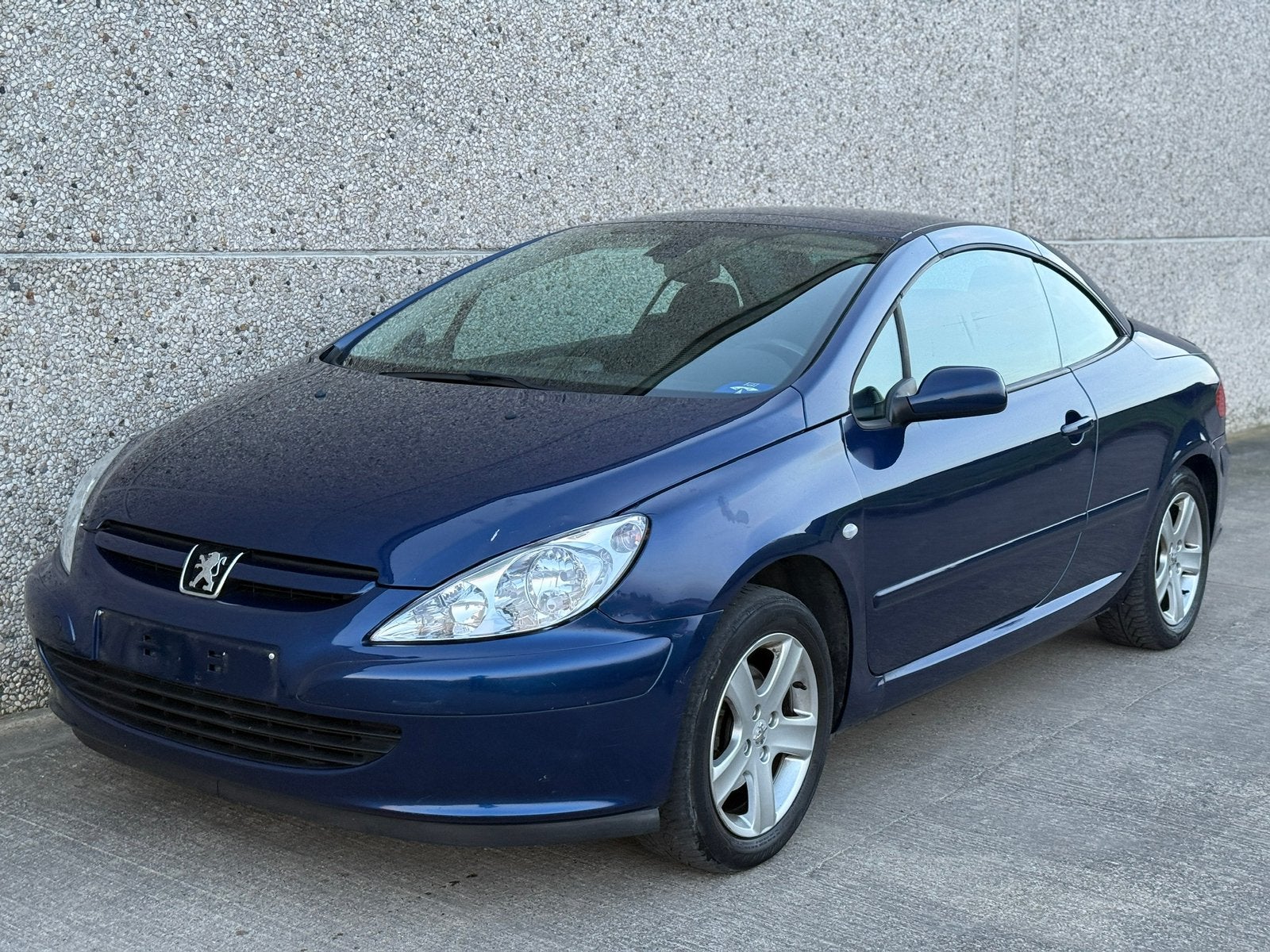 Peugeot 307 Cabrio1.6i ( 112.000Km ) Airco Cd/Radio Garantie, Bedrijf, Handgeschakeld, Radio, Te koop