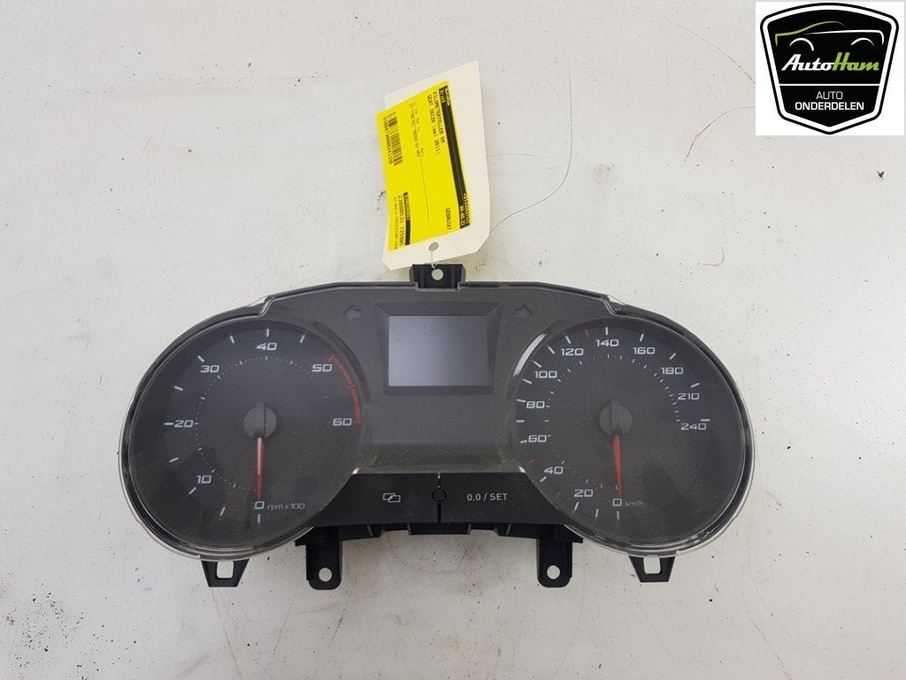 INSTRUMENTS DE BORD Seat Ibiza ST (6J8) (01-2010/07-2016), Utilisé, Seat