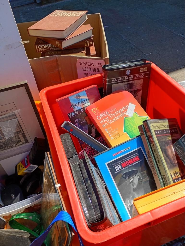 Uitkiezen aan vrijwillige gift naar keuze Bekijk alle foto's, Kleding | Heren, Ophalen