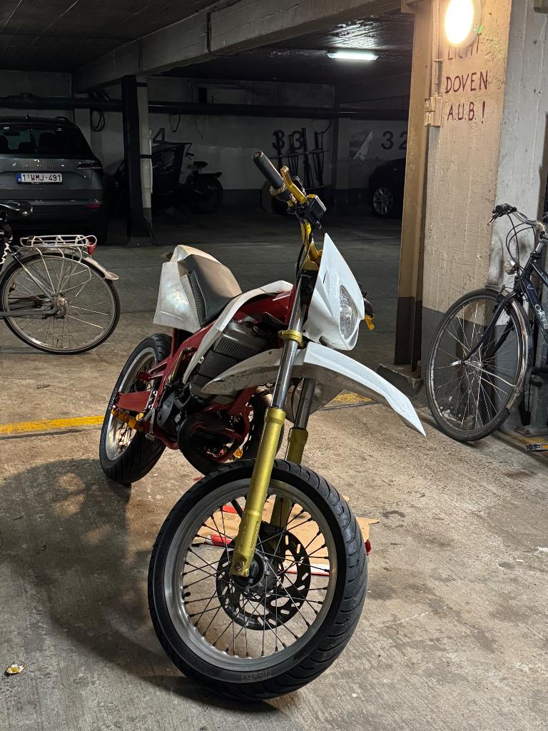 Waarde peiling, Fietsen en Brommers, Ophalen, 70 cc, 5 versnellingen, Klasse B (45 km/u)