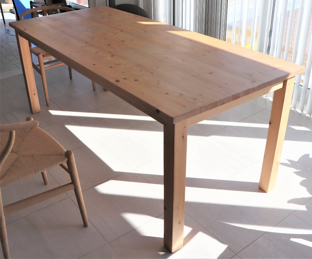 Tafel, Huis en Inrichting, Tafels | Eettafels, Zo goed als nieuw, 50 tot 100 cm, 150 tot 200 cm, Vijf personen of meer, Rechthoekig