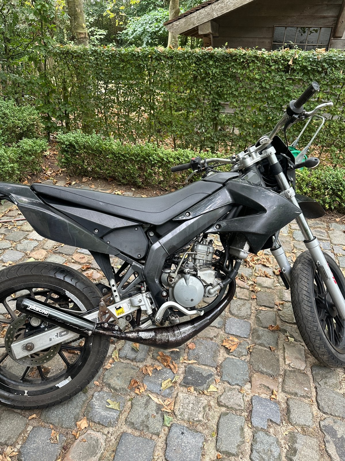Derbi zwart, Fietsen en Brommers, Brommers | Derbi, Ophalen, Gebruikt, Klasse B (45 km/u), 50 cc